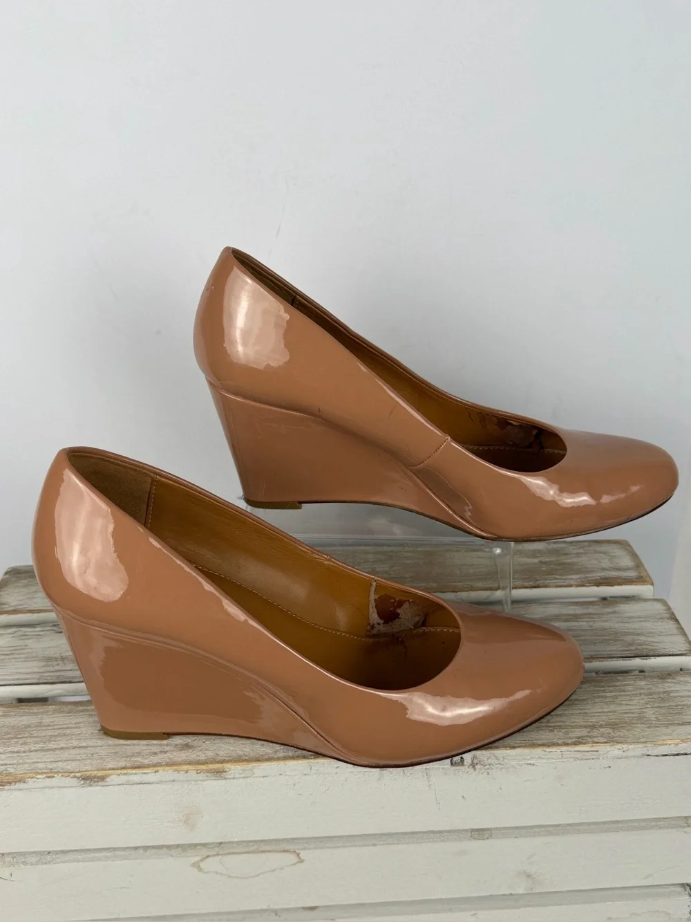 J.Crew Sylvia tan patent leather wedge glossy finish rounded toe size 8